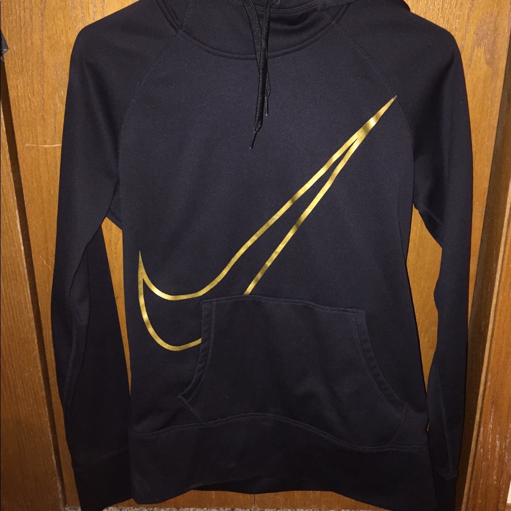 Black and Gold Nike Therma-Fit Hoodie